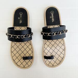 Chanel Chain CC Logo Toe Ring Thong Sandals Black Tan Leather Flats 38